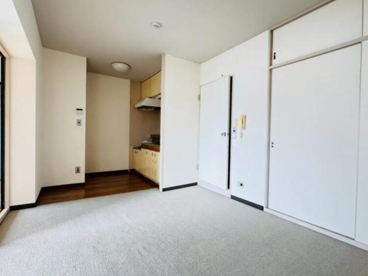 居間 【2025年11月撮影】