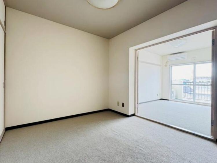 居間 【2025年11月撮影】