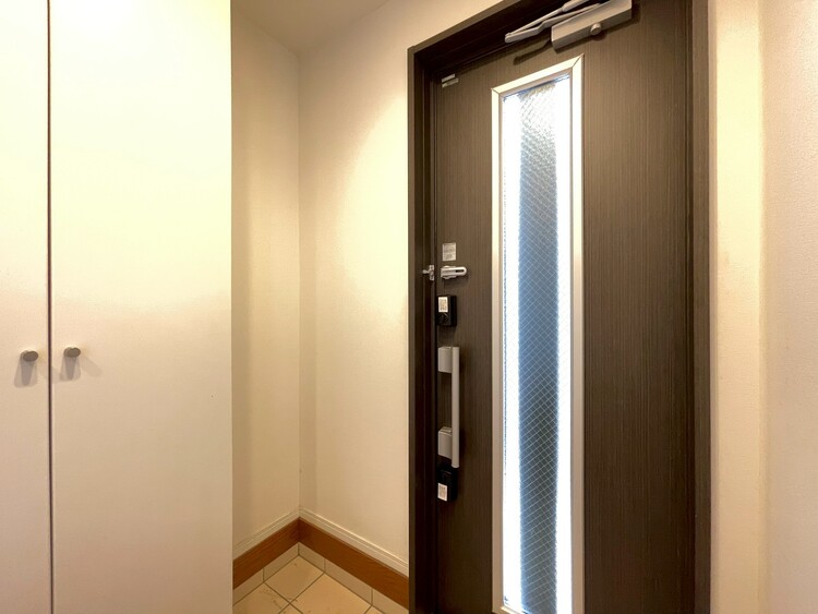 玄関 シューズボックスを完備した玄関です。