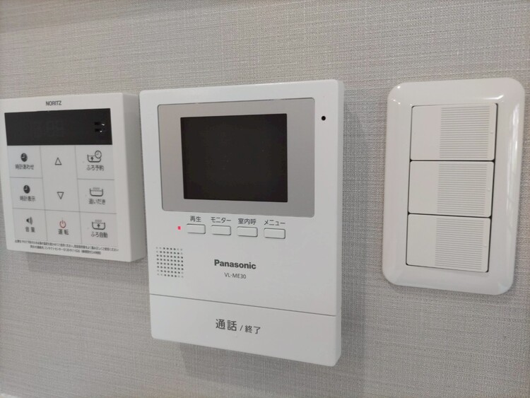 その他 誰が来てもわかる様にモニター付きインターホンを設置。