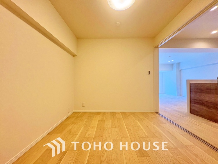 内装 【PRIVATE ROOM】◆プライベートな時間◆最高な暮らしにはこの空間が必要。家族のふれあいも大切にしつつ、自分の空間も大切にしたい。