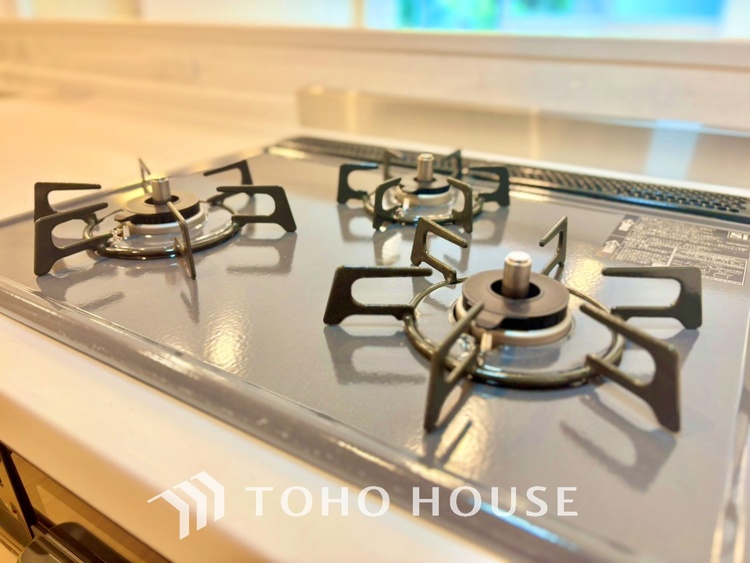 キッチン 【KITCHEN】◆家族のおはよう◆の声を笑顔で迎えてあげられるシステムキッチン。朝ごはんが楽しみでちょっと早起きしたくなるんです。