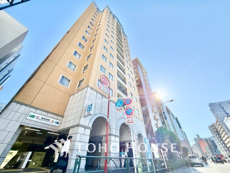 内装 ◆子供部屋◆冷涼な風、そよぐリビング。だんらんの場所はここから始まり、ここで終わる。家族の笑顔が集う素敵な場所だから、こだわり抜いた思いが詰まっているのだと思う。