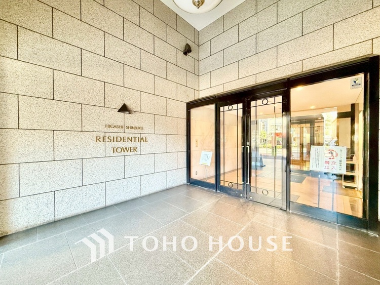 トイレ ◆トイレ◆トイレも全て新品に交換されており、清々しく新生活を始めることができます。白基調の清潔感のある空間に生まれ変わりました。