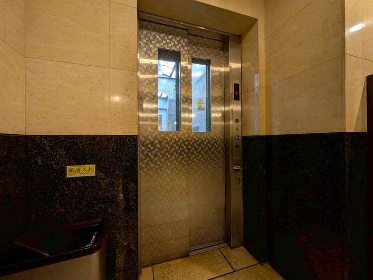 その他 エレベーター完備のため荷物が多くなっても安心。