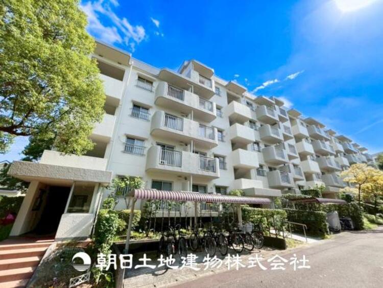 外観 【外観写真】表現された空間はたくさんの光を浴び、風を感じ、暮らしの時間を豊かにしてくれます。