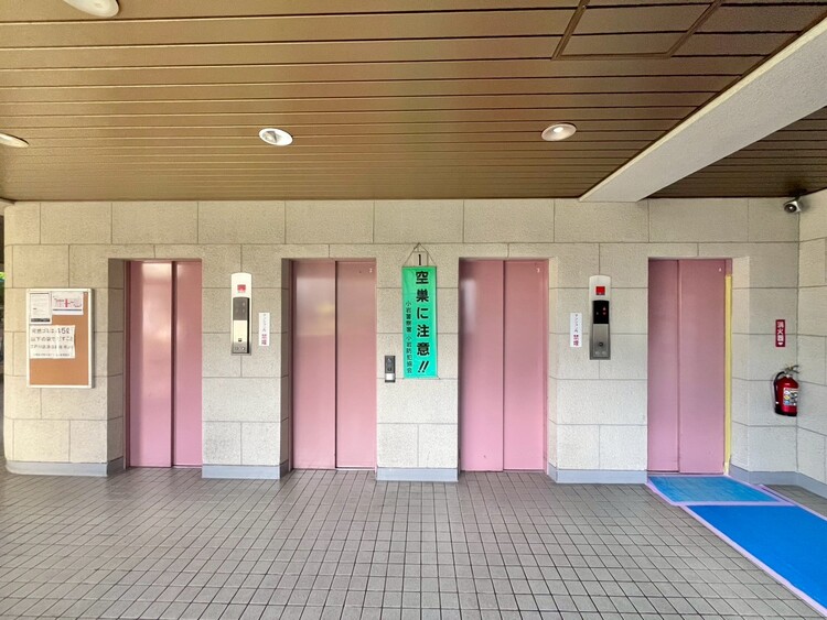 その他 エレベーターの管理も、きちんと行き届いてます。