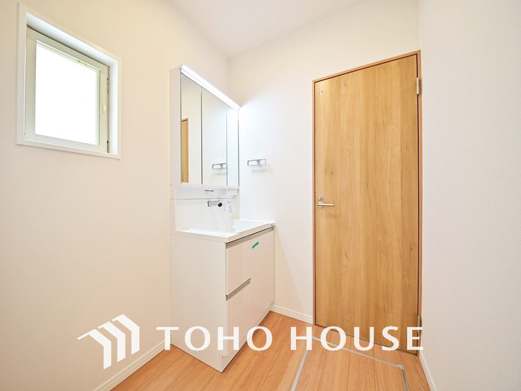 洗面 清潔感のある脱衣場