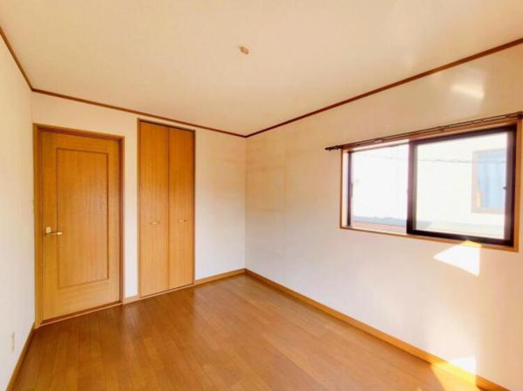 内装 シンプルな内装なので埃や汚れがたまりにくく、お掃除がしやすいです