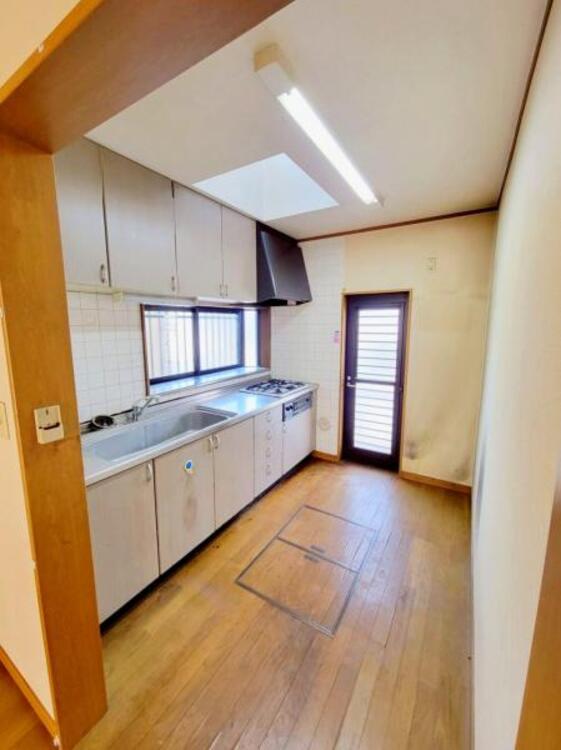 キッチン キッチンは独立型になっており、お料理に集中したい方におすすめです