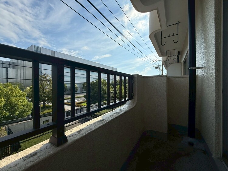 その他 朝の澄んだ空気や、夕方に吹く清々しい風を感じられるバルコニー。