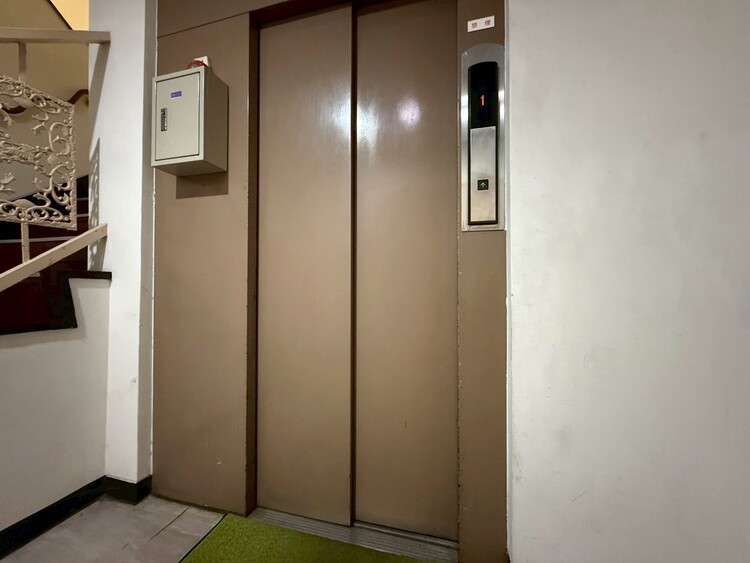 その他 エレベーター完備のため荷物が多くなっても安心。