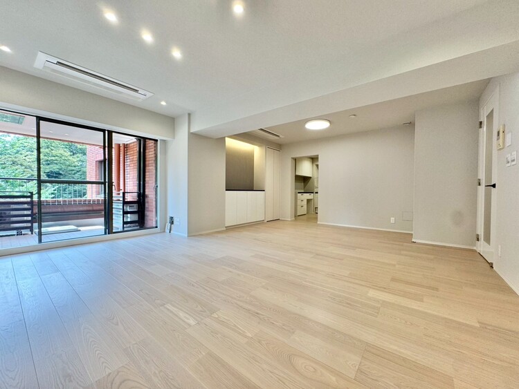 その他 通風・採光に優れ、心地よい光と風が溢れています。