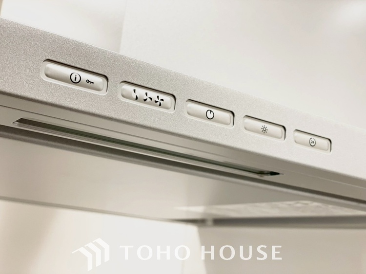 キッチン 【KITCHEN】◆ワクワク◆開放的で機能性も高いシステムキッチン。お子様は毎日のご飯にワクワク