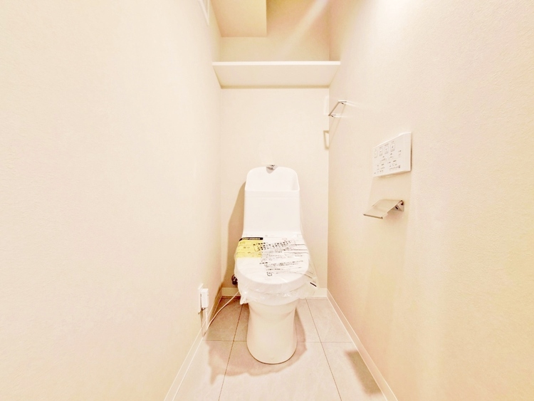 トイレ 暮らしの中のさりげないひとときの快適さにも、こだわりを、持って設備を配しております。