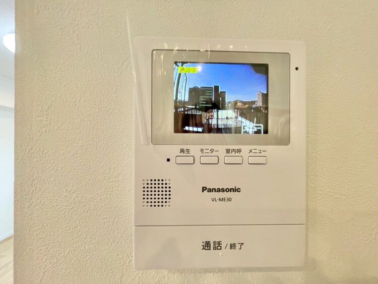 その他 誰が来てもわかる様にモニター付きインターホンを設置。