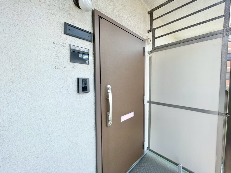 その他 清潔感のある落ち着いた雰囲気の玄関です。