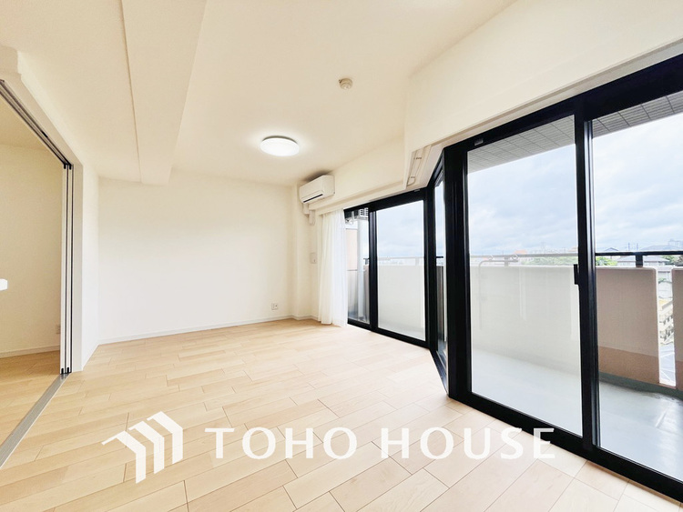 内装 ゆったりとくつろげる上質なリビングダイニング