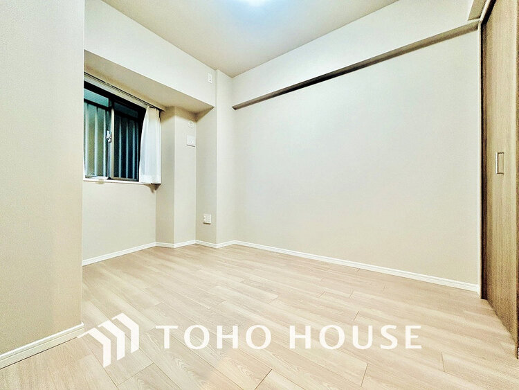 内装 感性を育むプライベートルームはシンプルでスマートな空間