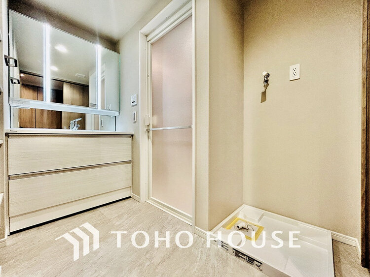 洗面 清潔感のある脱衣場