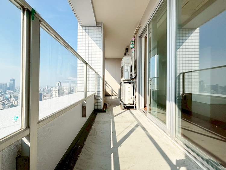 その他 朝の澄んだ空気や、夕方に吹く清々しい風を感じられるバルコニー。