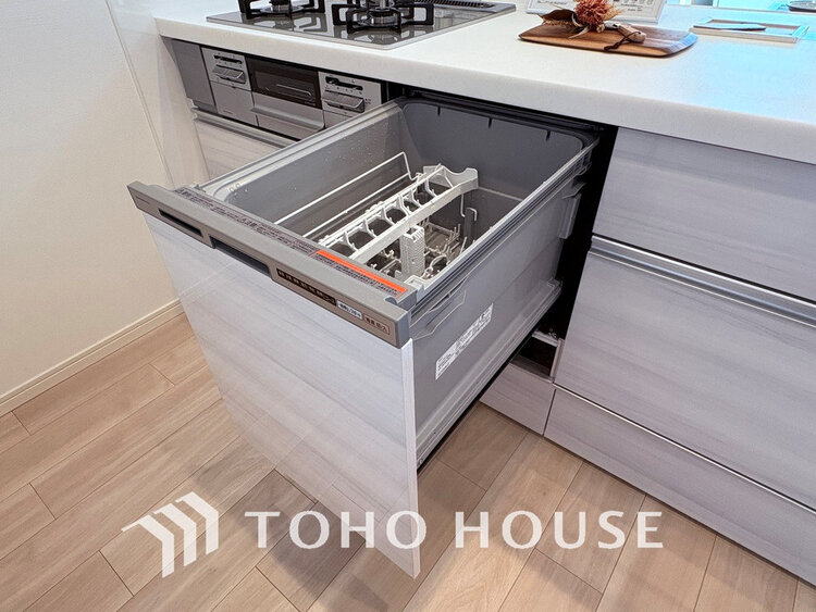 その他 ビルトイン式食洗機完備のシステムキッチンで食後もゆったり家族団らん