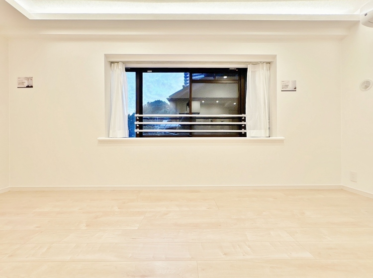 居間 飾り過ぎないシンプルな内装と偏り過ぎないデザインで統一しました。