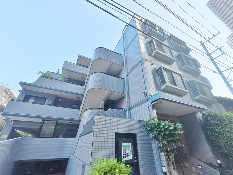 外観 資料には掲載していない情報が、現地にはたくさんあります。是非一度、現地をご確認ください。