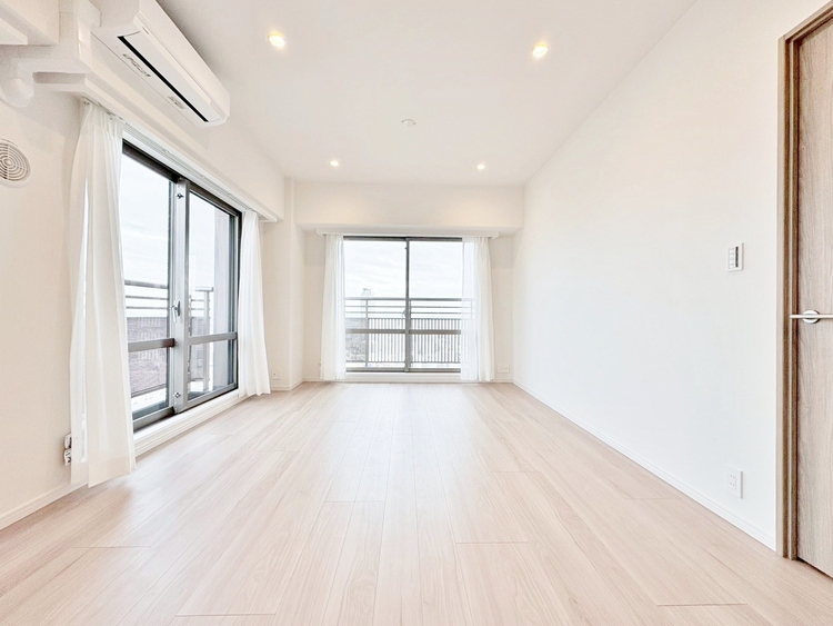 居間 豊かな居住性と、安心感を満たすクオリティが見事に調和した住空間。