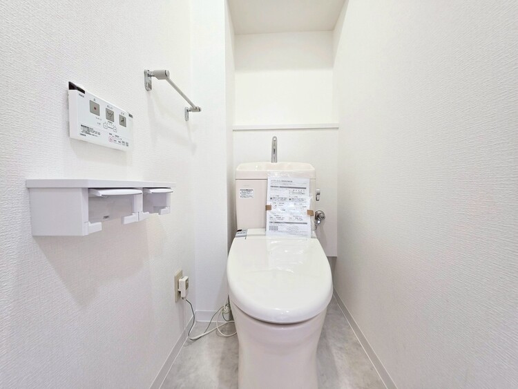 トイレ 暮らしの中のさりげないひとときの快適さにも、こだわりを、持って設備を配しております。