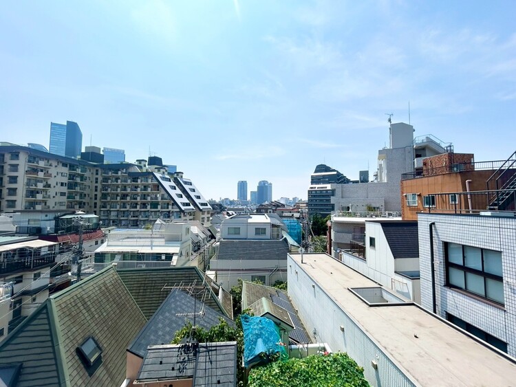 その他 眺望や窓からの景色が良いと、家で過ごす時間も快適です。