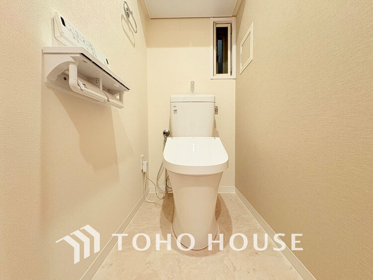 トイレ トイレには快適な温水洗浄便座付