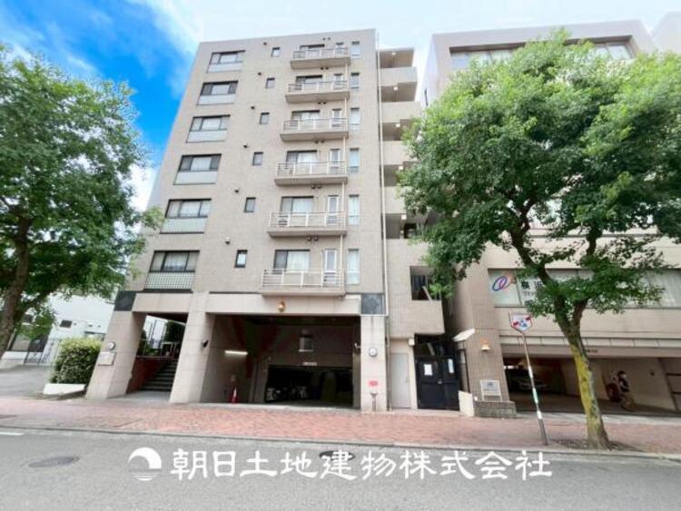 外観 【外観写真】その家から感じられる、気品・上質・重厚感・極細やかさ、そのすべては見た者に安らぎを与える特別な空間です。ここに住むからこそ意味がある。すべての（始まり）をここから迎えましょう。