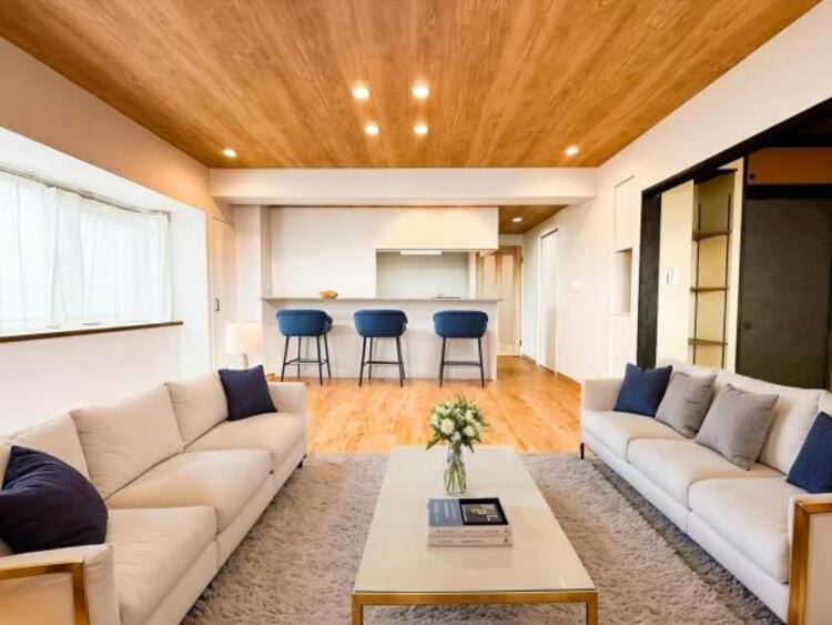 居間 本画像はCGで作成しております。実際に現地に家具は置かれておりません。また、価格に家具は含まれておりません。