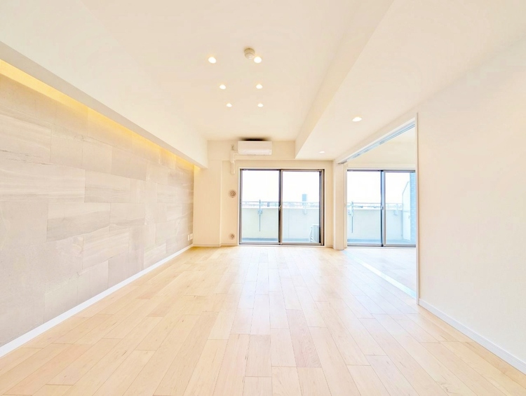 居間 豊かな居住性と、安心感を満たすクオリティが見事に調和した住空間。