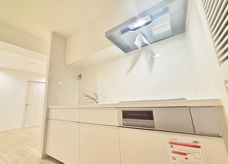 キッチン 洗練されたスタイリッシュなデザイン性と使いやすさを備えた仕様。