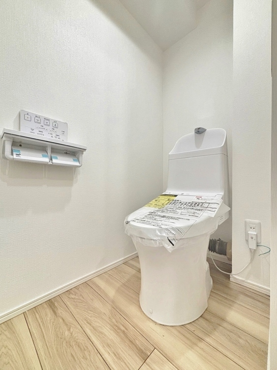 トイレ 暮らしの中のさりげないひとときの快適さにも、こだわりを、持って設備を配しております。