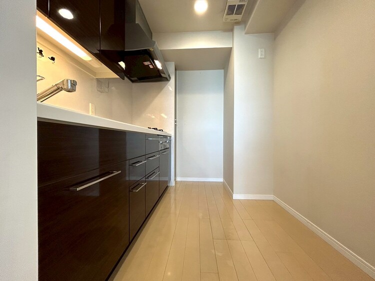 その他 開放感のあるキッチンスペース。調理をしながら、会話も弾みそうですね。