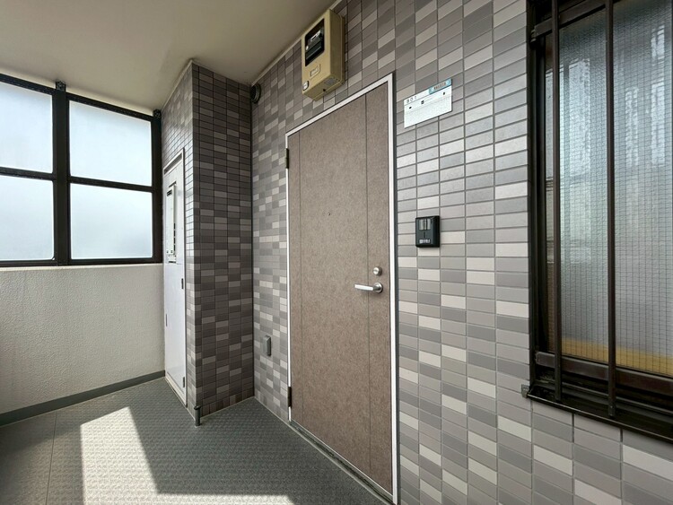 その他 清潔感のある落ち着いた雰囲気の玄関です。