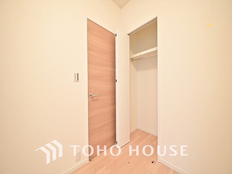 収納 居室　収納