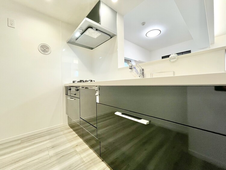 キッチン 開放感のあるキッチンスペース。調理をしながら、会話も弾みそうですね。