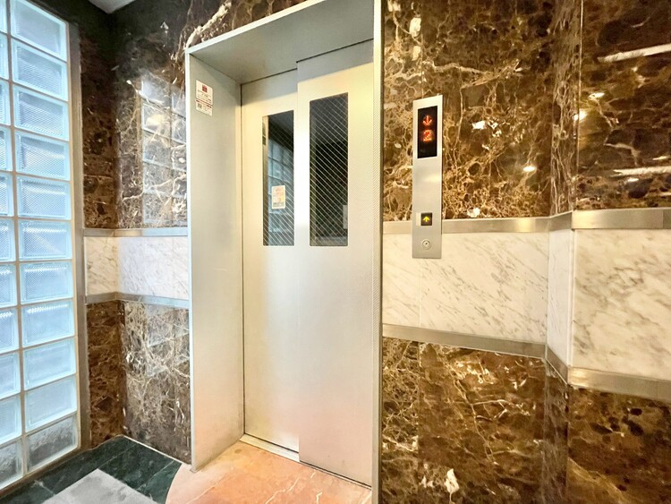 設備 エレベーター完備のため荷物が多くなっても安心。