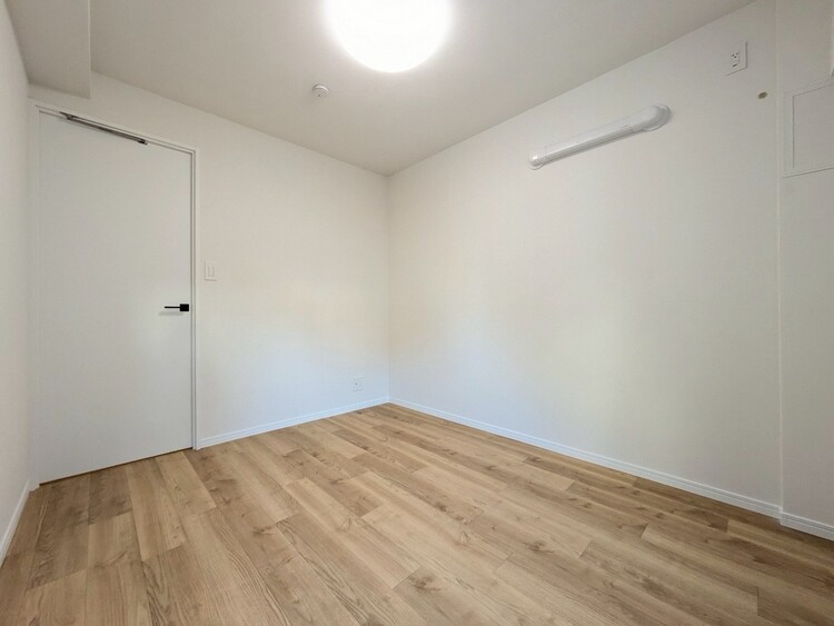 その他 清かで艶やかな時間をもたらしてくれる室内です。