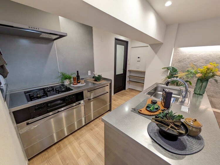 その他 開放感のあるキッチンスペース。調理をしながら、会話も弾みそうですね。