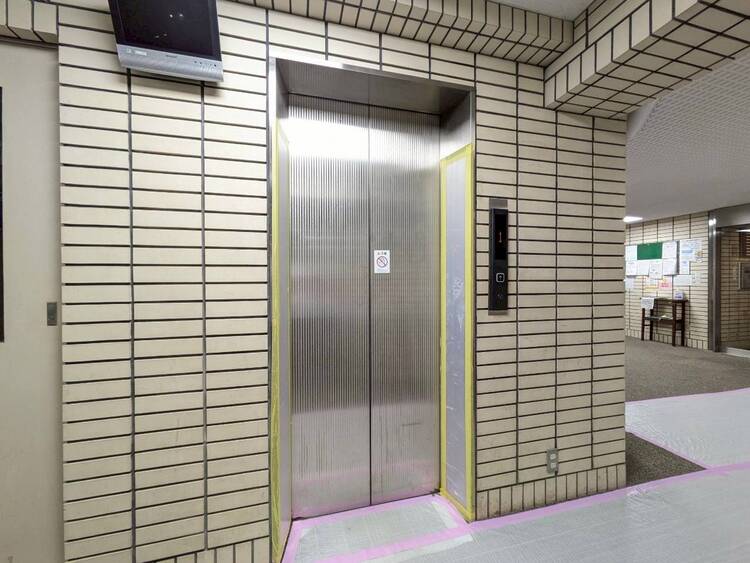 その他 エレベーター完備のため荷物が多くなっても安心。