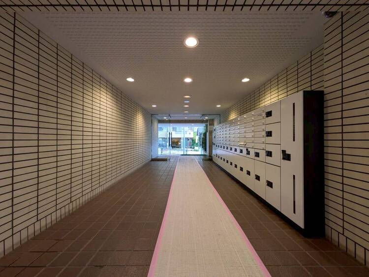 その他 館内は静寂な中が保たれており、管理が行き届いている印象を受けました。