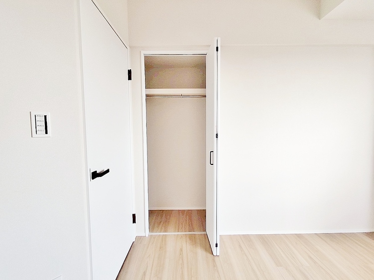収納 居室にはクローゼットがあり、荷物もスッキリ収納して快適にお過ごしいただけます。