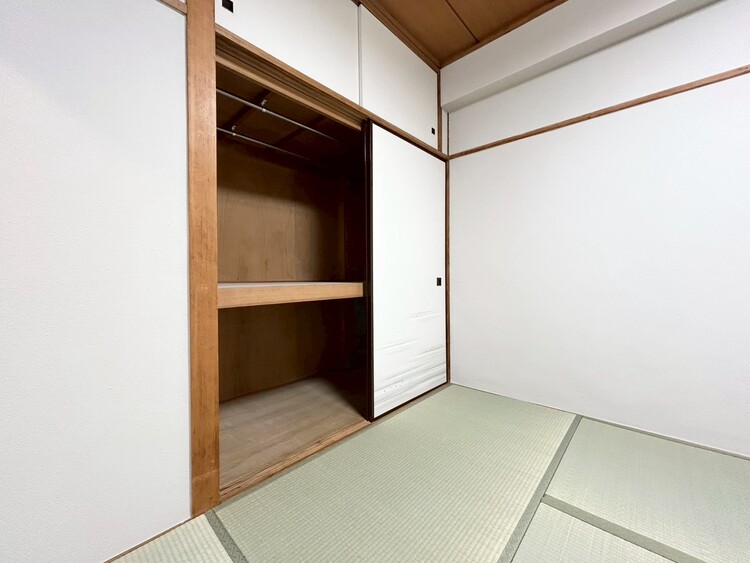 その他 収納スペースが付いていて、お部屋を広く使っていただけます。