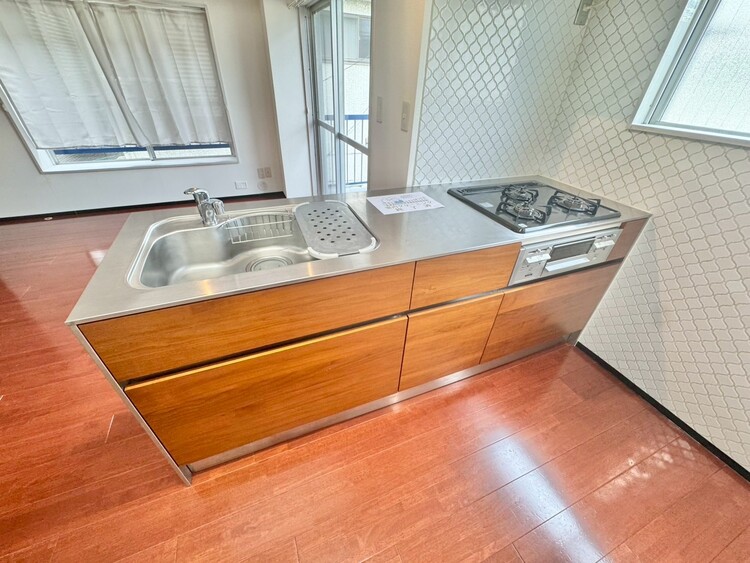 その他 使いやすくスタイリッシュなキッチン空間になっております。