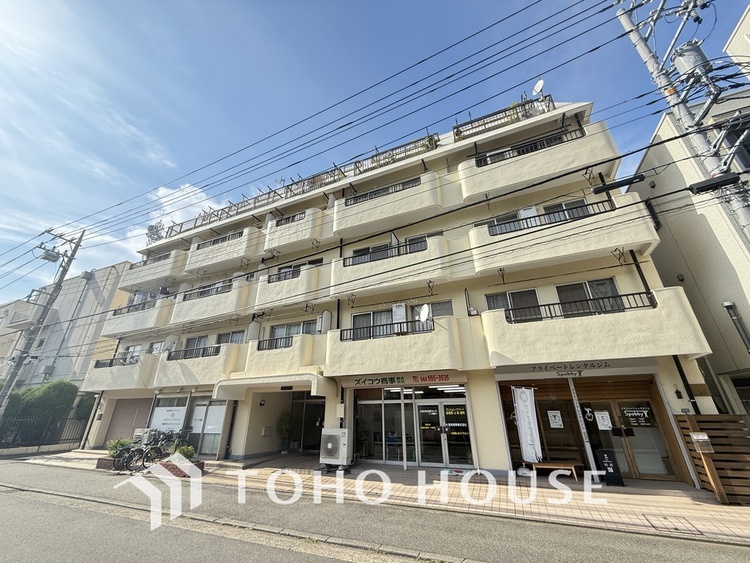 外観 〜複数路線利用可能、商業施設も豊富な「川崎」駅より徒歩8分〜南向きのため陽当り良好〜